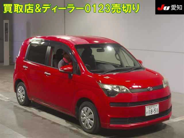 TOYOTA SPADE 2013
