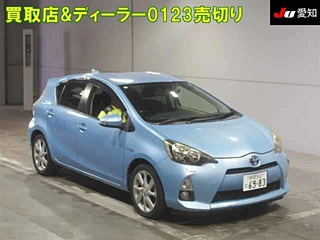 TOYOTA AQUA 2013