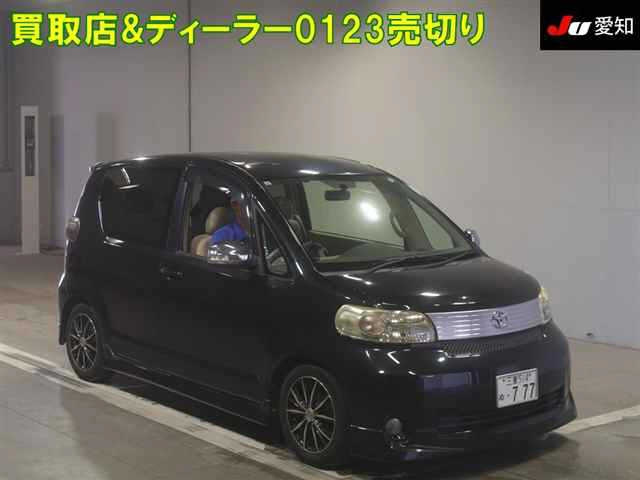 TOYOTA PORTE 2009