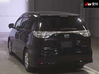 TOYOTA ESTIMA 2013