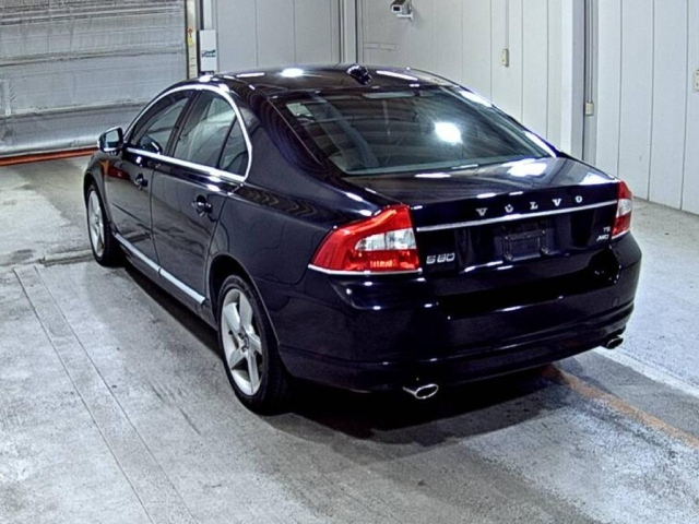 VOLVO S80 2010