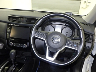 NISSAN X-TRAIL 2020
