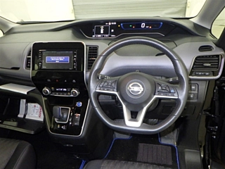 NISSAN SERENA 2020