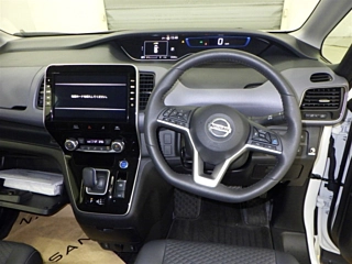 NISSAN SERENA 2022