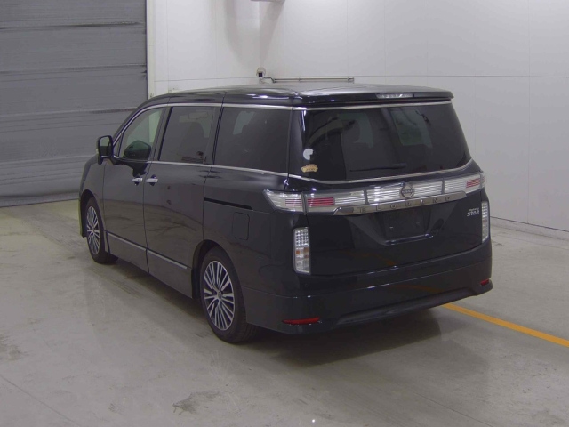 NISSAN ELGRAND 2023