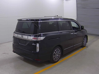 NISSAN ELGRAND 2023