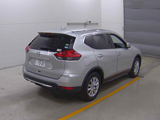 NISSAN X-TRAIL 2018