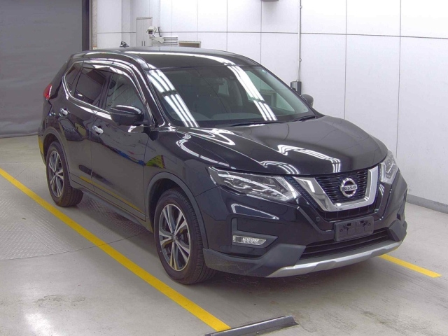 NISSAN X-TRAIL 2019
