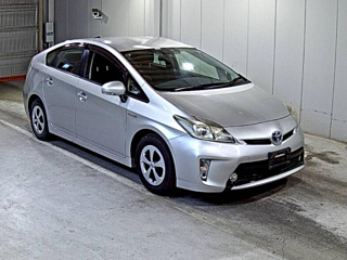 TOYOTA PRIUS 2012