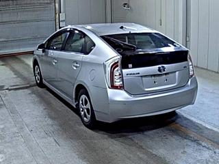TOYOTA PRIUS 2012