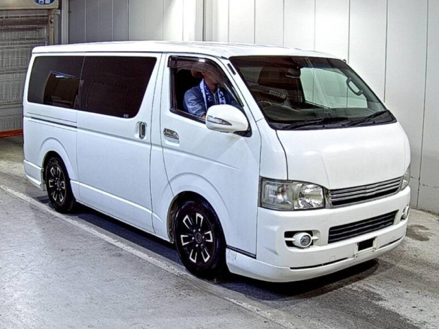 TOYOTA HIACE VAN 2008