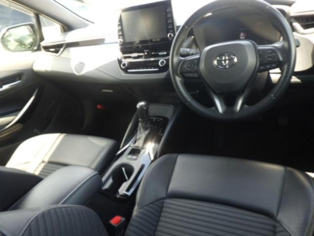 TOYOTA COROLLA TOURING 2022