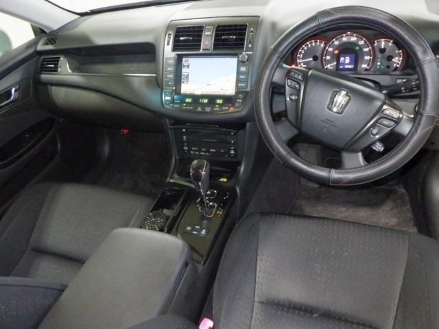 TOYOTA CROWN 2008