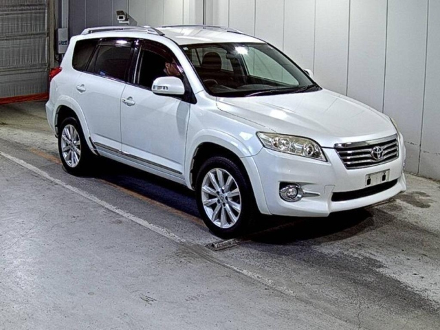 TOYOTA VANGUARD 2010