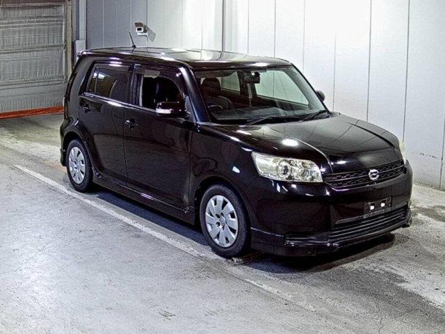TOYOTA COROLLA RUMION 2013