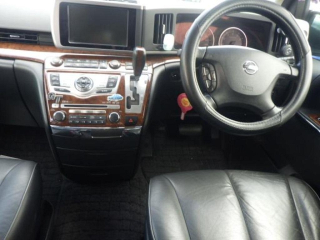 NISSAN ELGRAND 2009