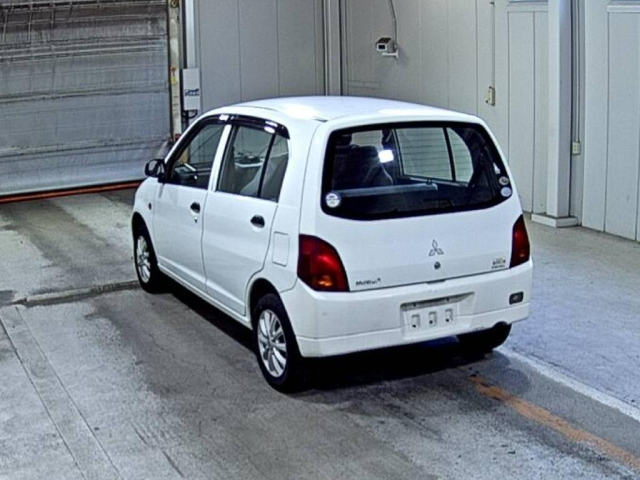 MITSUBISHI MINICA 2009