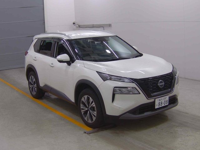 NISSAN X-TRAIL 2023