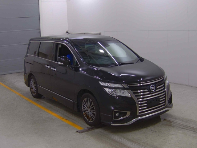 NISSAN ELGRAND 2020