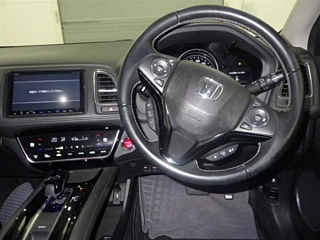 HONDA VEZEL 2016