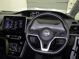 NISSAN SERENA 2022