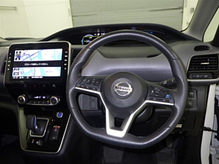 NISSAN SERENA 2022