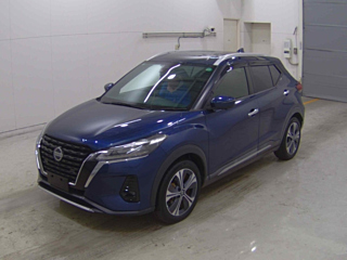NISSAN KIX 2020