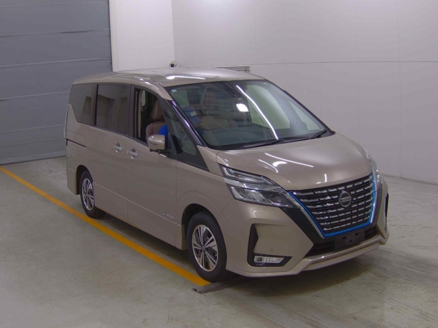 NISSAN SERENA 2020