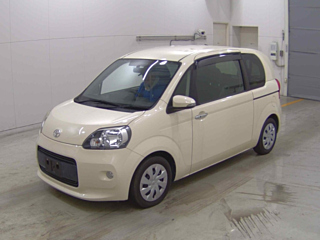 TOYOTA PORTE 2014
