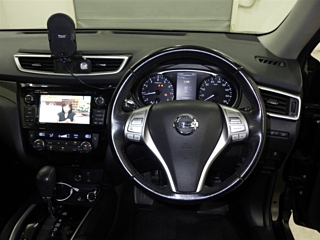 NISSAN X-TRAIL 2015