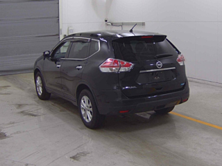 NISSAN X-TRAIL 2015