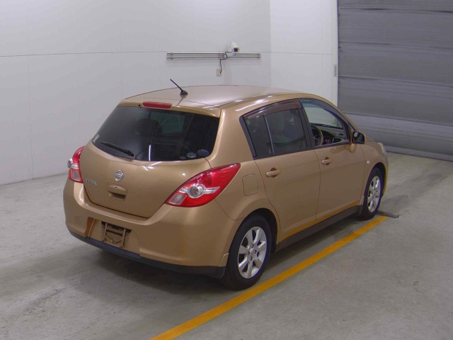 NISSAN TIIDA 2009