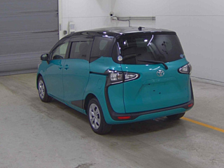 TOYOTA SIENTA 2018