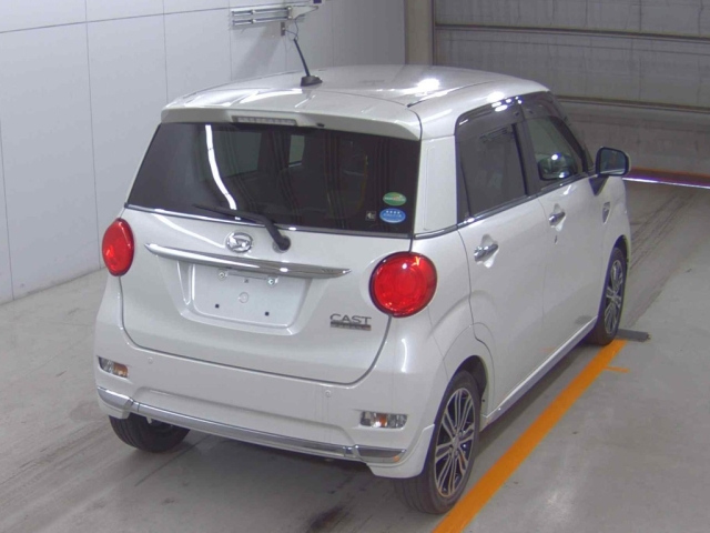 DAIHATSU CAST 2016