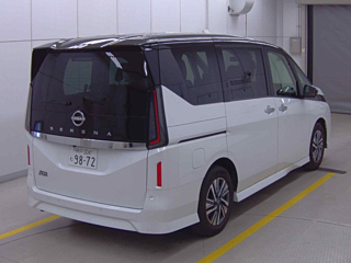 NISSAN SERENA 2023