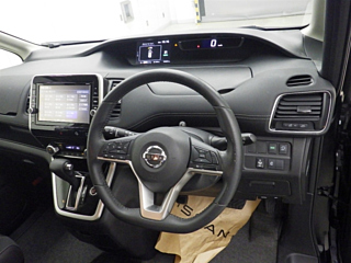 NISSAN SERENA 2016