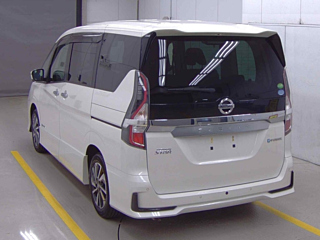 NISSAN SERENA 2020