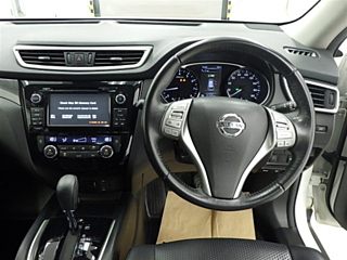 NISSAN X-TRAIL 2015