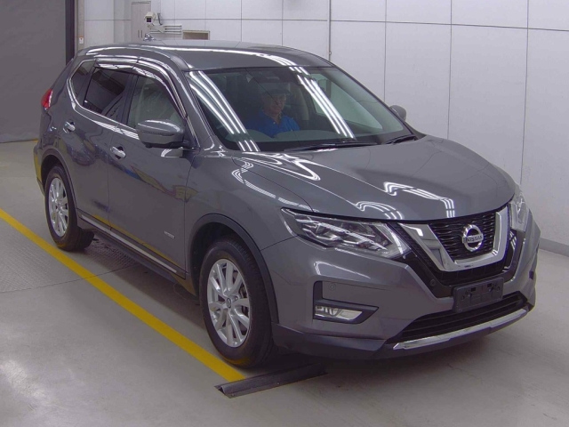 NISSAN X-TRAIL 2019