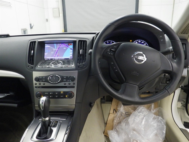 NISSAN SKYLINE 2014