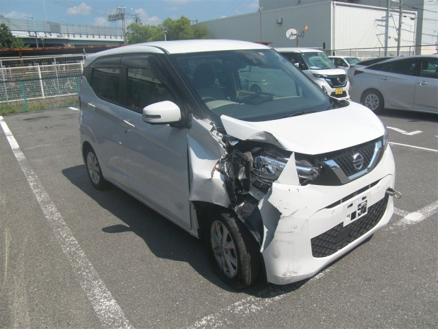 NISSAN DAYZ 2022