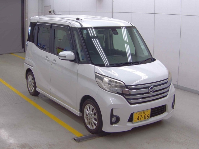 NISSAN DAYZ ROOX 2015