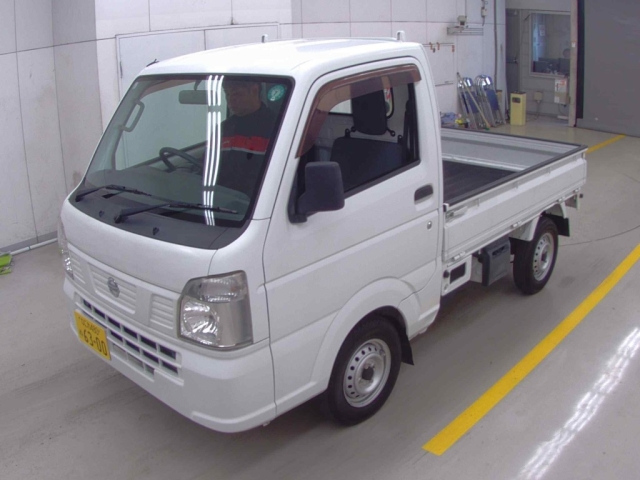 NISSAN CLIPPER TRUCK 2018