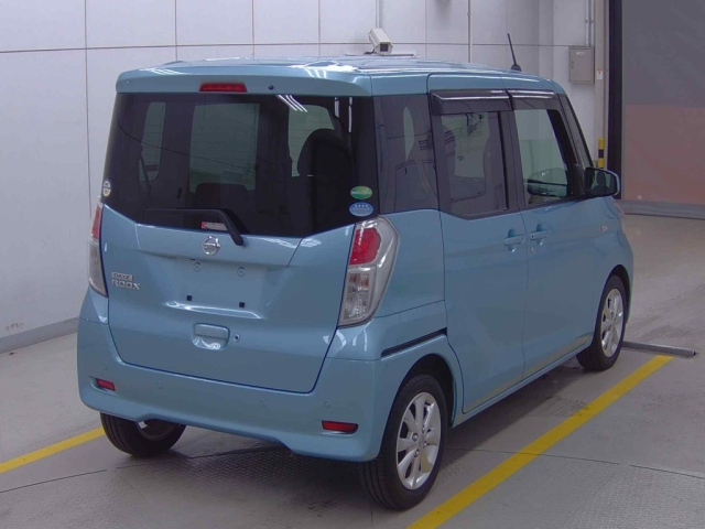 NISSAN DAYZ ROOX 2018