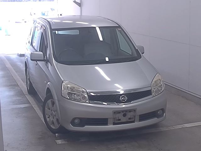 NISSAN LAFESTA 2010