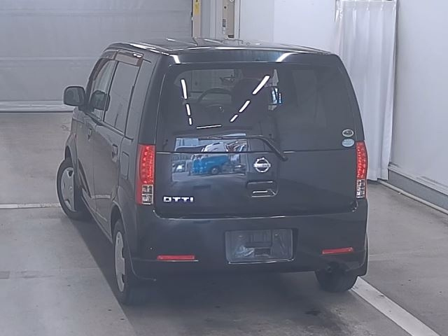NISSAN OTTI 2008