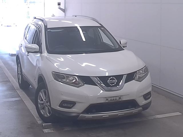 NISSAN X-TRAIL 2015