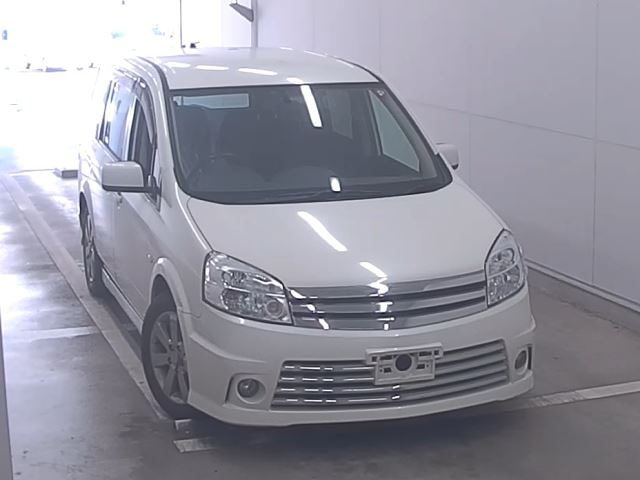 NISSAN LAFESTA 2010