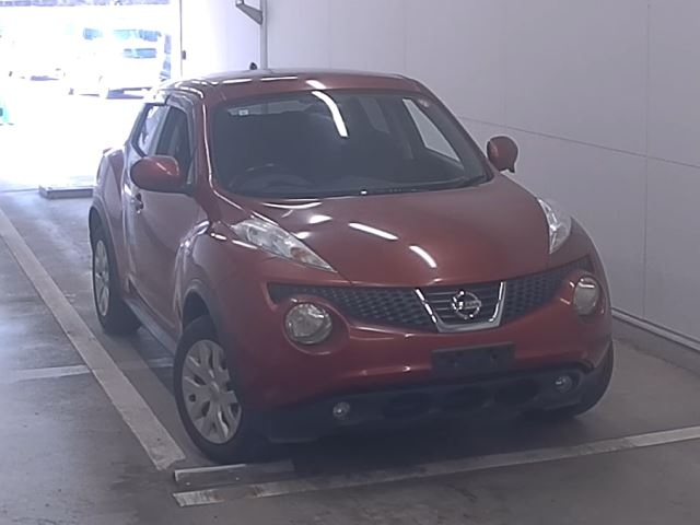 NISSAN JUKE 2011