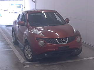 NISSAN JUKE 2011